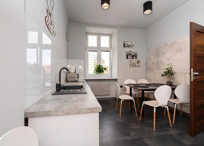 Papieski 瓦多维采